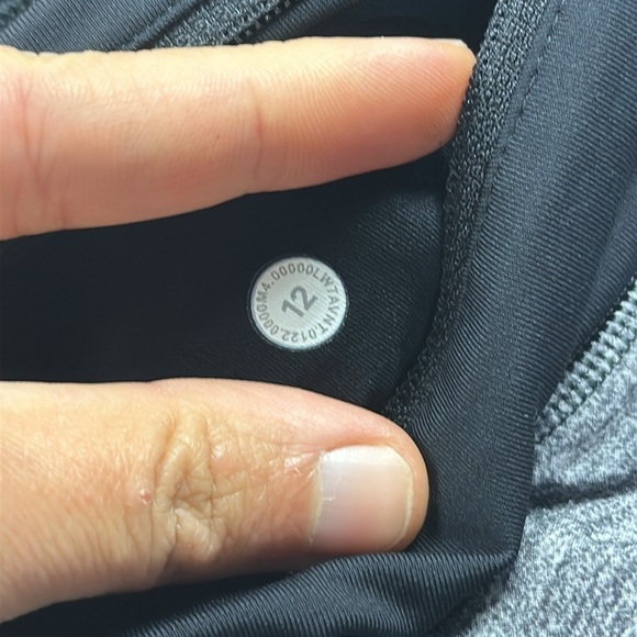 Lululemon Speed Up Short Long *4" Updated Fit Heather Lux Multi Black / Black - Picture 6 of 7